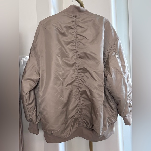 ONLY Beige Bomber Jacket NWT - Picture 6 of 6